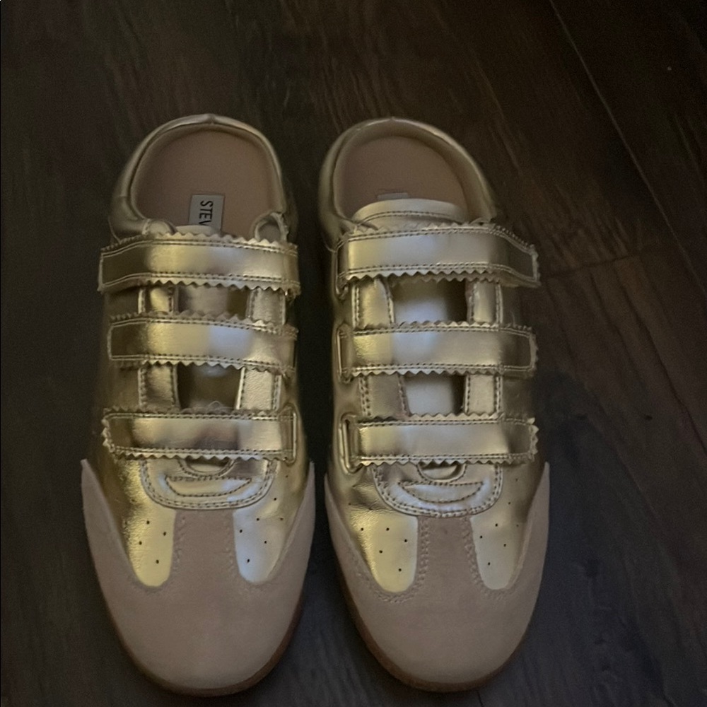 Steve Madden Gold and Tan Sneakers
